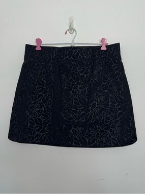 Orvis Black Floral-Texture Mini Skirt